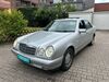 Mercedes-Benz E 240 hann