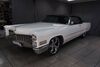 Cadillac Deville saalow